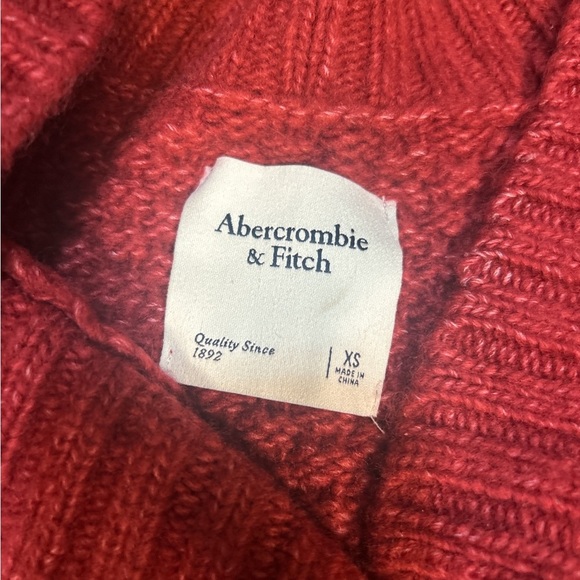 Abercrombie Wool Cable Knit Button Cardigan Sweater Red XS (Runs Large) - Picture 7 of 8